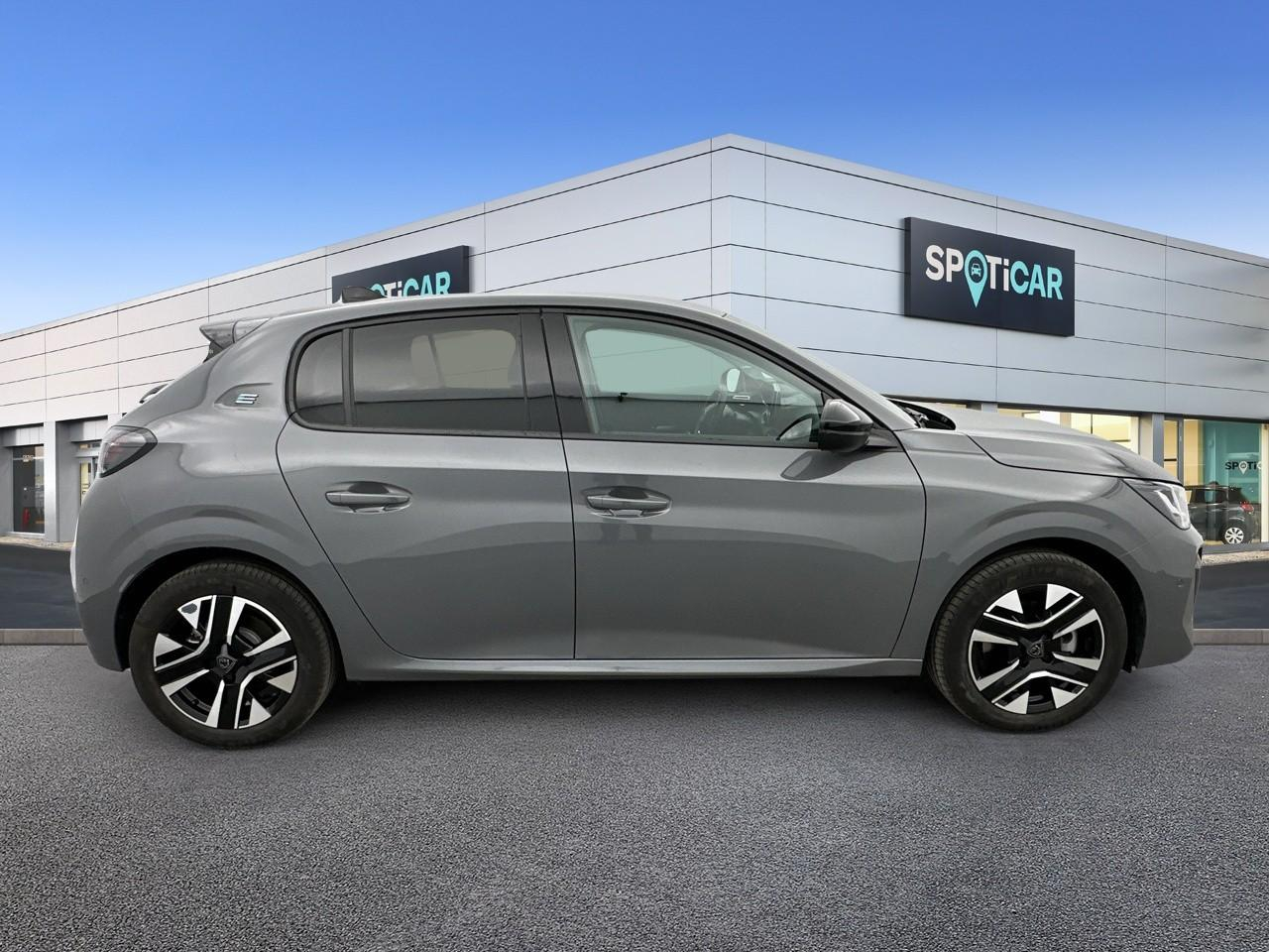 Peugeot 208 electrique 54 kwh 156ch allure — photo 4