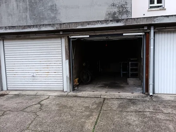 Garage fermé rue Gabriel Péri