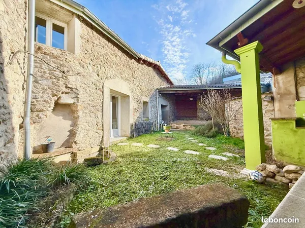 Maison 5 pièces 180 m²