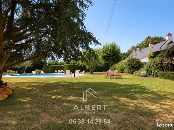 Propriété 5 pièces 200 m²