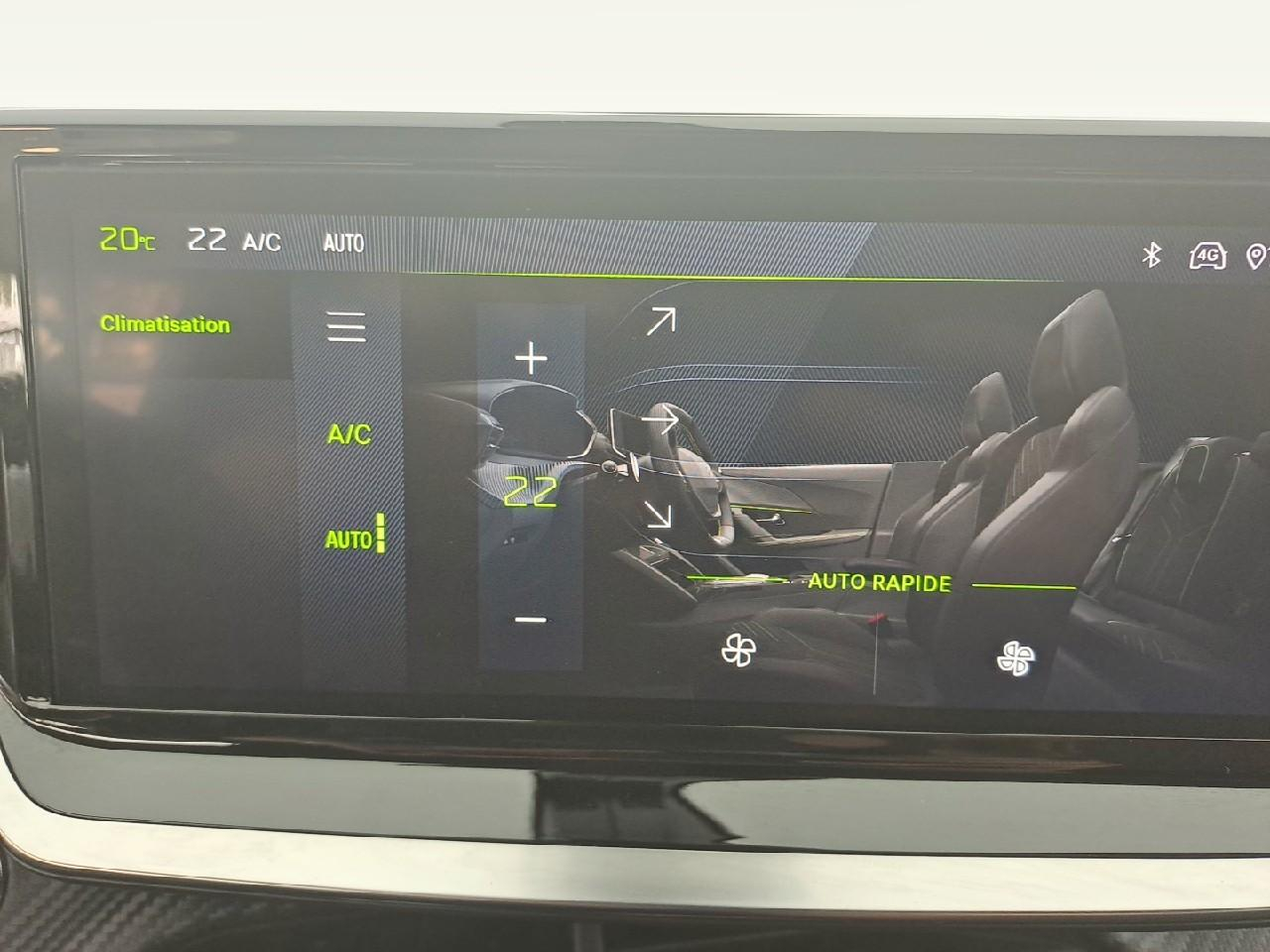Peugeot 2008 puretech 130 s&s eat8 gt — photo 18