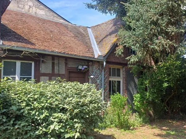 Propriété 8 pièces 253 m²