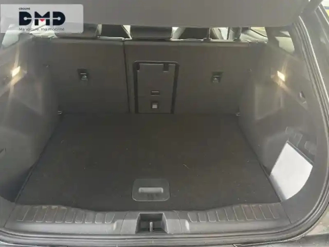Ford Explorer 286ch extended range 77kwh pack premium rwd — photo 12