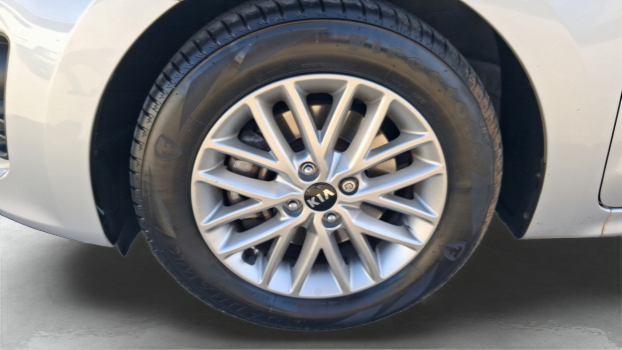 KIA Rio 1.0 T-GDi 100 ch BVM6 — photo 14
