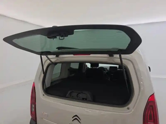Citroën Berlingo taille m bluehdi 130 s&amp;s bvm6 — photo 45