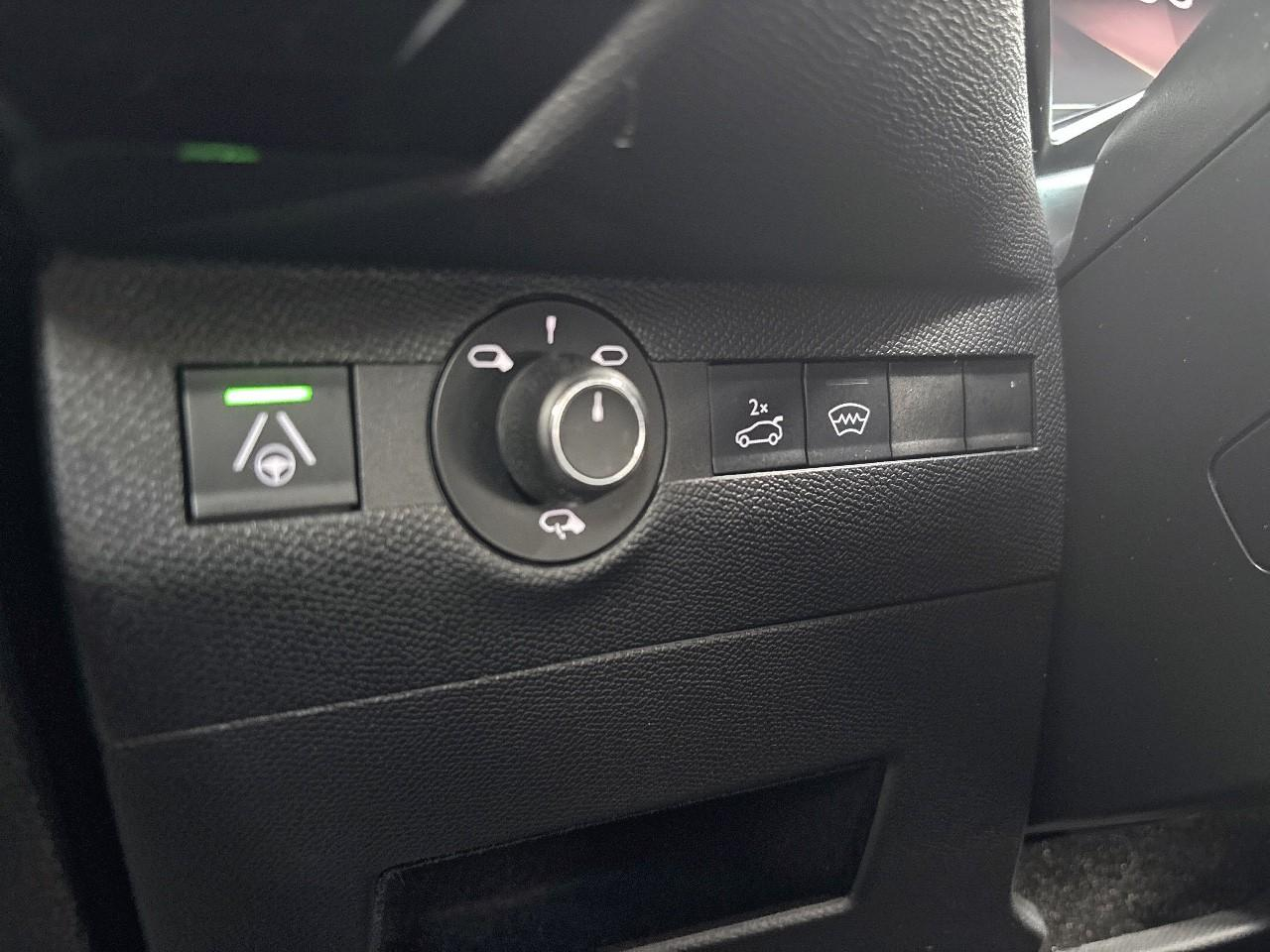 Ds Ds 7 crossback 1.5 bluehdi 130ch etoile — photo 23