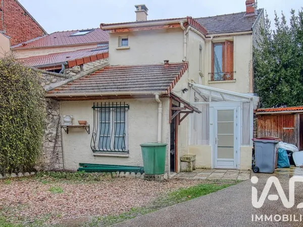 Maison 2 pièces 61 m²