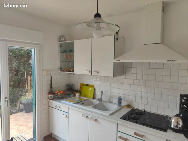1 CHAMBRE PRIVEE dans MAISON PARTAGEE - COLOCATION chez l'habitant