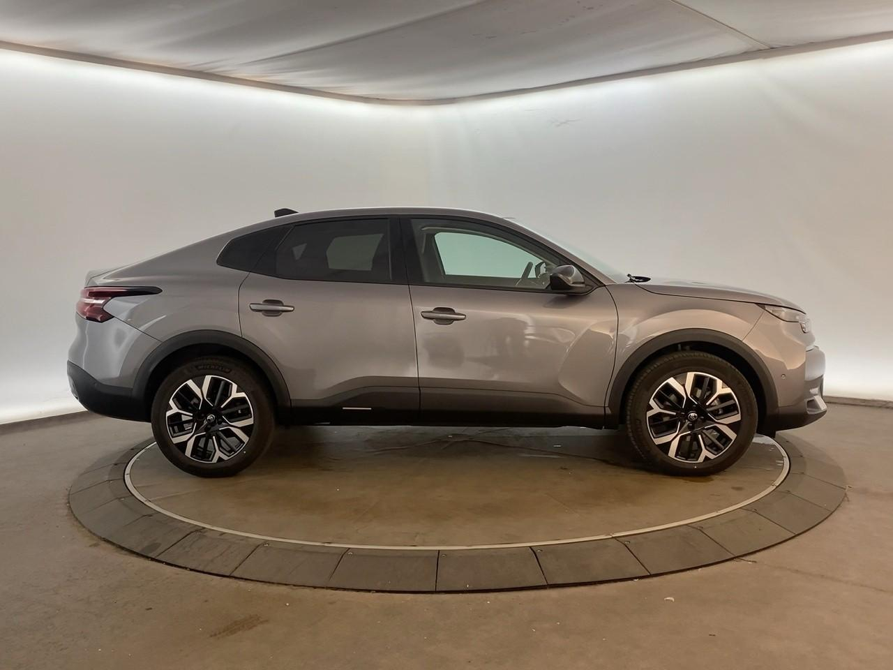 Citroën C4 X hybride 145 ch e-dcs6 max — photo 4