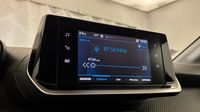 Peugeot 208 1.2 PureTech 100ch S&S Style — photo 18