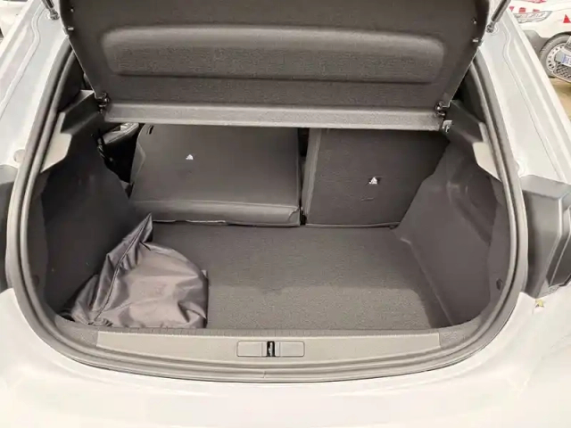 Peugeot 208 electrique 156ch 54 kwh — photo 25