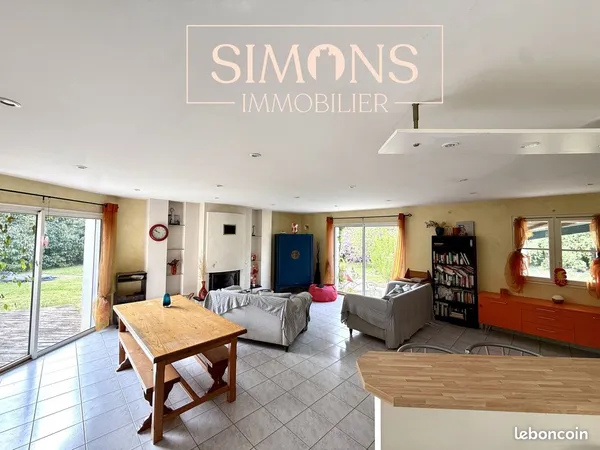 Maison 6 pièces 135 m²