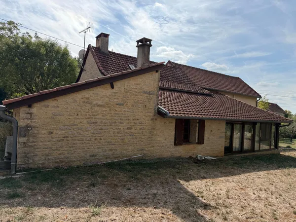 Maison en pierre de 155 m² en pleine nature - Ginals (82330)