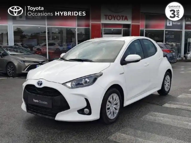 Toyota Yaris 116h dynamic business 5p my22
