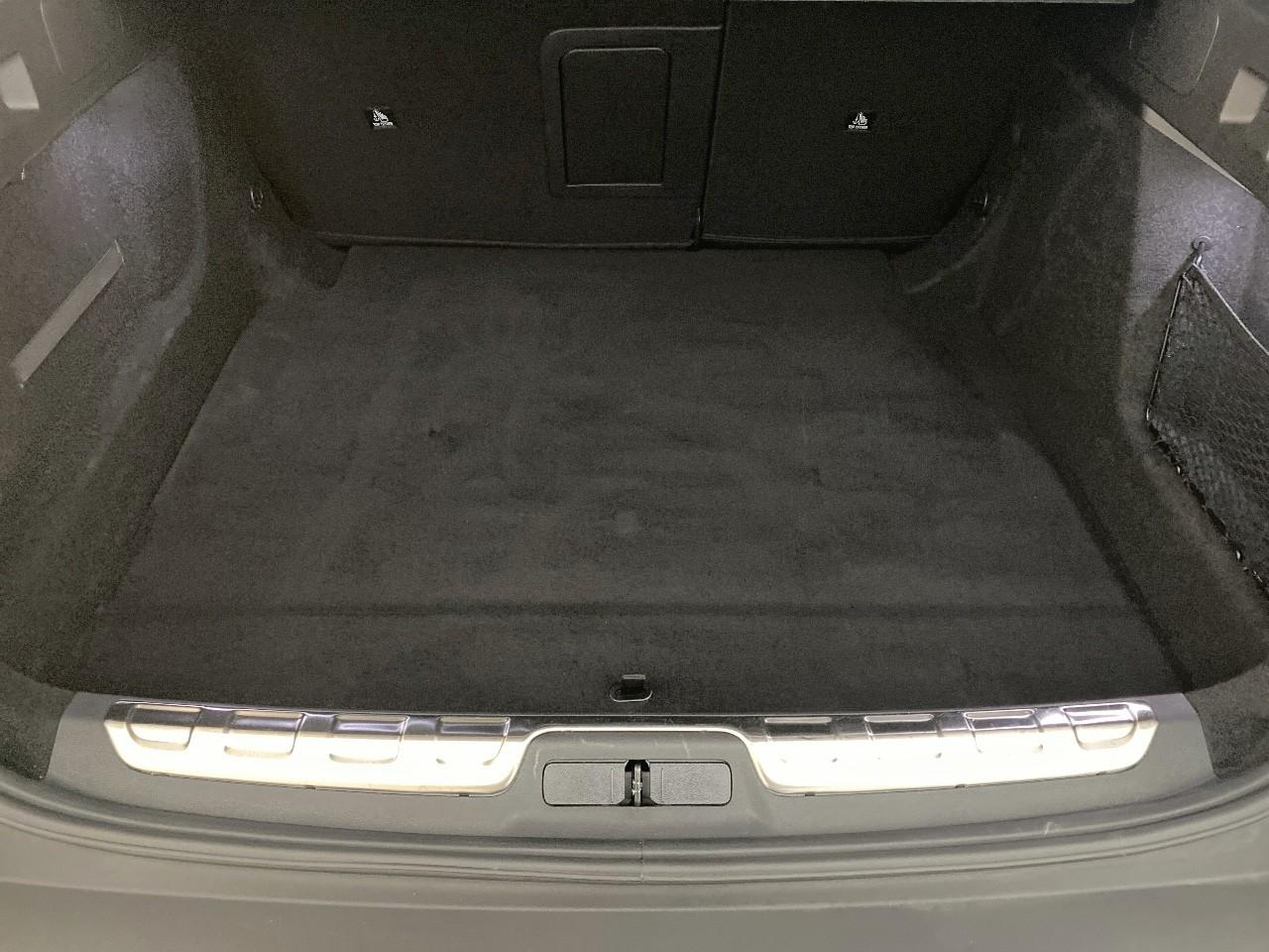 Peugeot 408 hybrid 145 e-dcs6 gt — photo 6