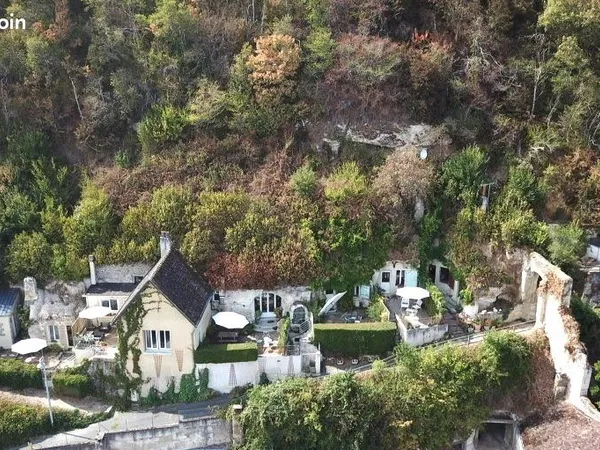 Propriété 12 pièces 376 m²
