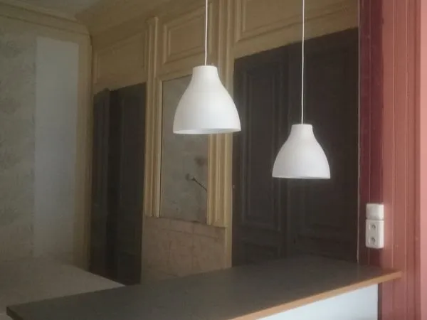 Grand studio centre ville au pied du metro proche ENSAAD/EDHEC