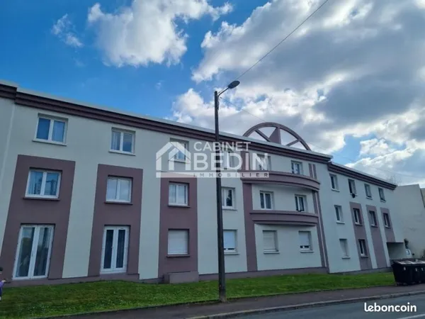 Studio 1 pièce 18 m²