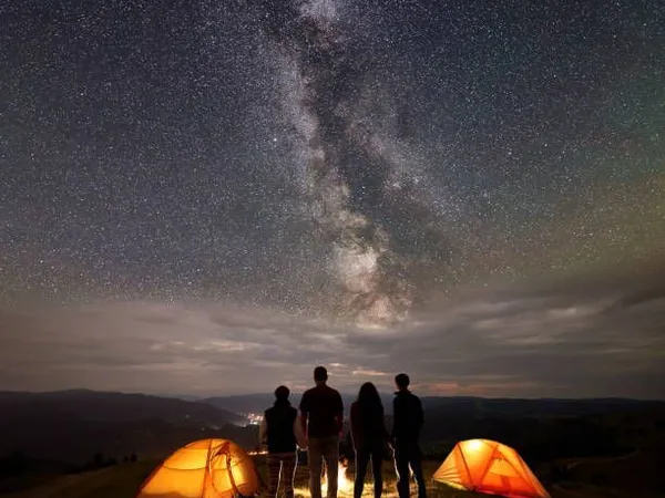 Local camping, hôtel 15 000 m²