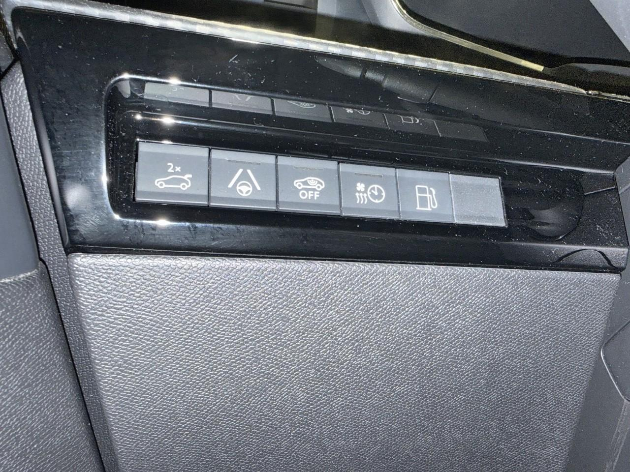 Peugeot 508 hybrid 180 e-eat8 allure — photo 13