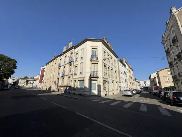 Local commercial 55 m²