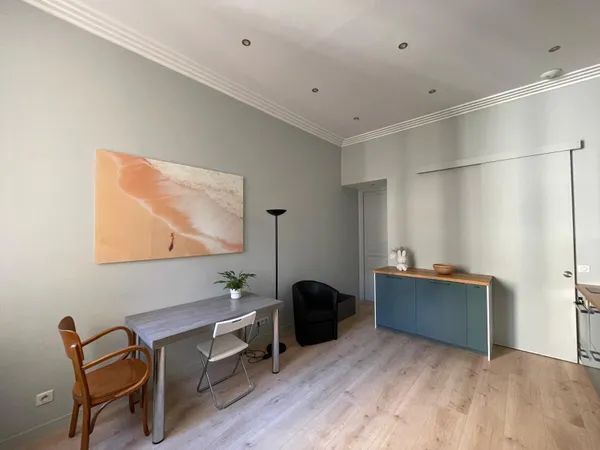 Loue studio équipé et meublé