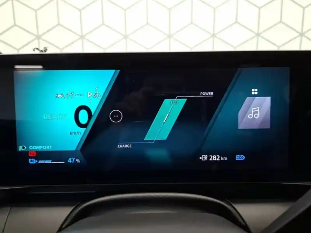 Renault Scenic e-tech électrique 220 ch grande autonomie — photo 46