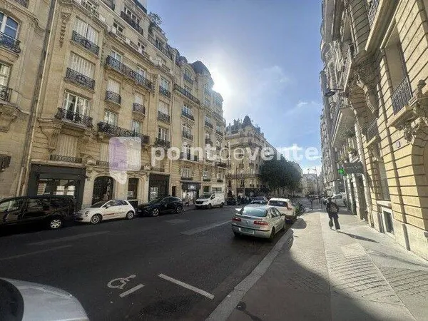 Local commercial 74 m²