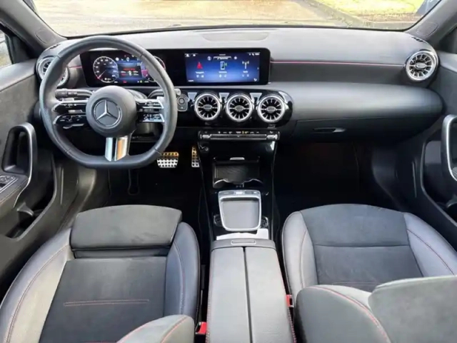 Mercedes Classe A 180 d amg line — photo 11
