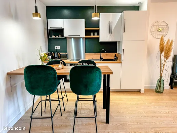 T2 meublé premium 40 m² avec véranda + extérieur - Tout compris - Parking - Niort