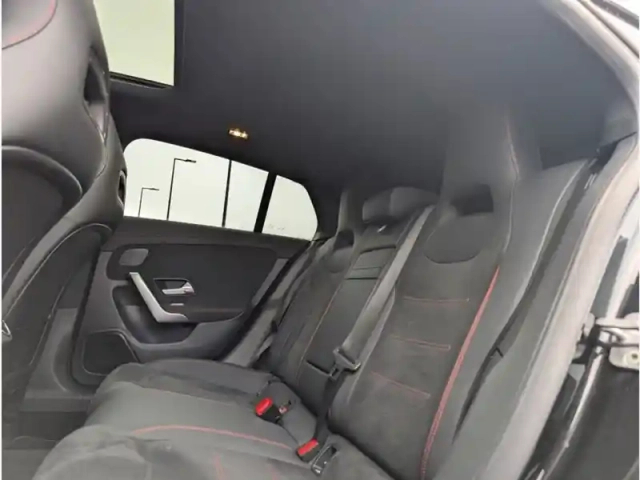 Mercedes Cla 250 e hybrid eq — photo 41