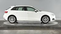 Audi A3 Sportback 1.5 TFSI 150ch Business line S tronic 7 — photo 4