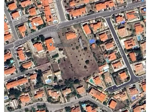 Terrain en individuel 614 m²