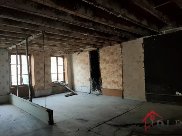 Immeuble de caractère à rénover Hyper-centre de Bourbonne-