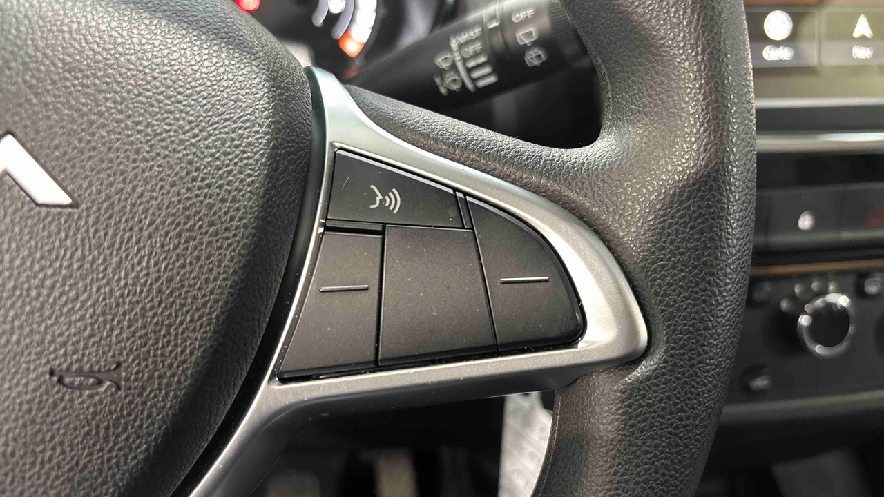 Dacia Spring — photo 20