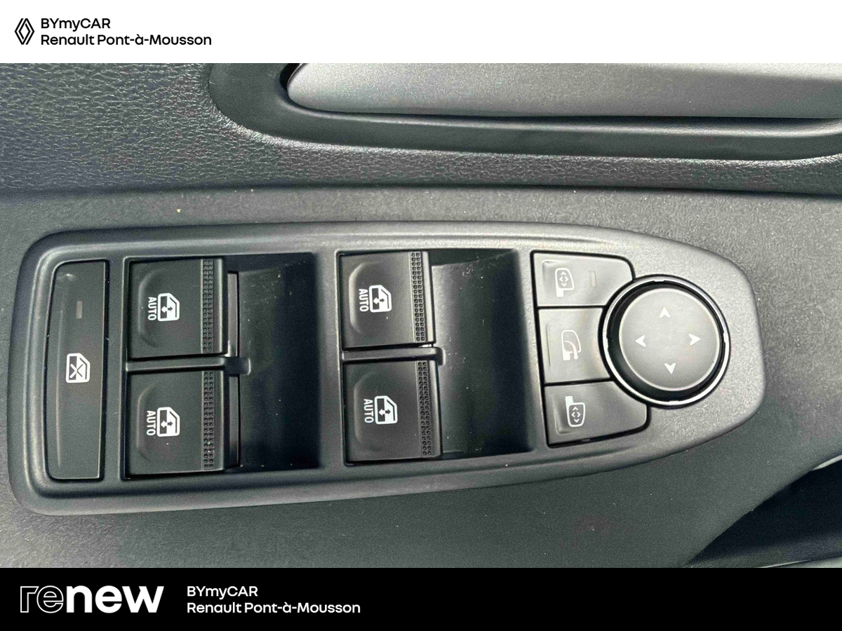 Dacia Bigster Hybrid 155 — photo 21