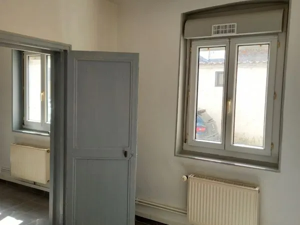 F2 - 30 m2 proche gare