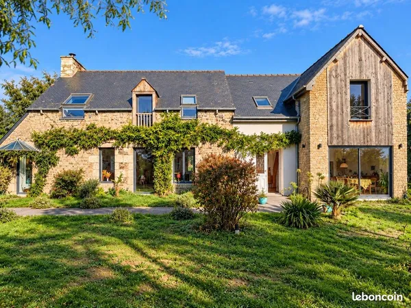 Longère 8 pièces 181 m²