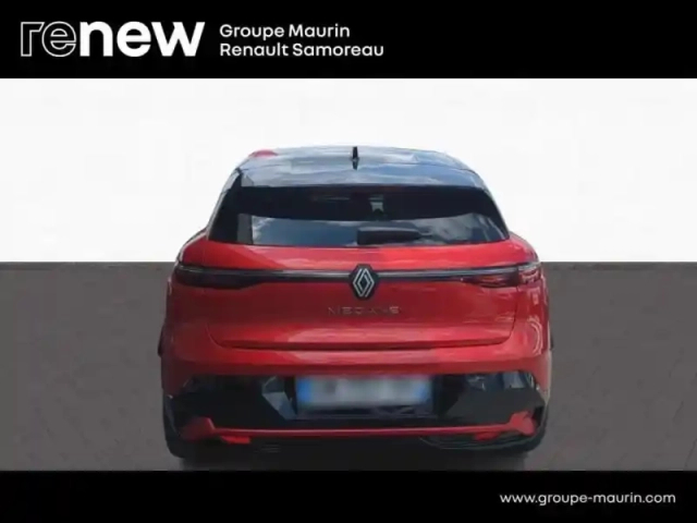 Renault Megane e-tech electric ev60 220ch techno super charge -b — photo 5