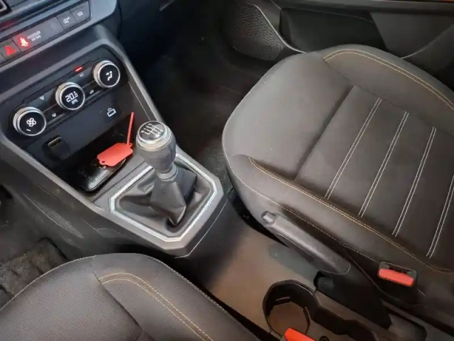 Dacia Sandero eco-g 100 — photo 30