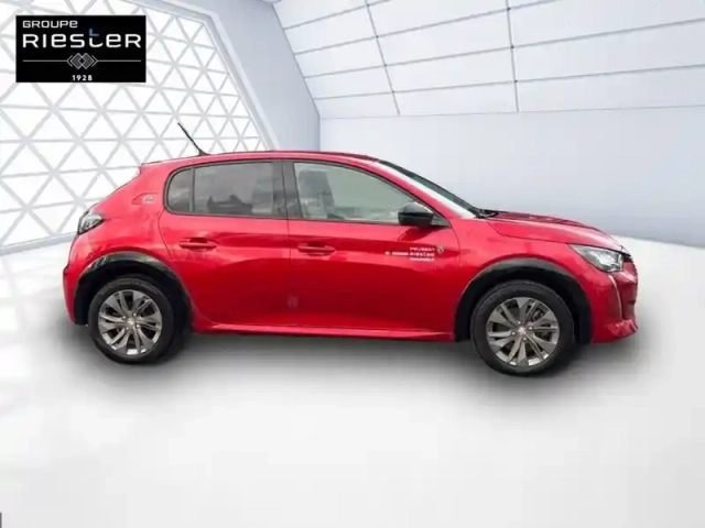 Peugeot 208 electrique 50 kwh 136ch — photo 4