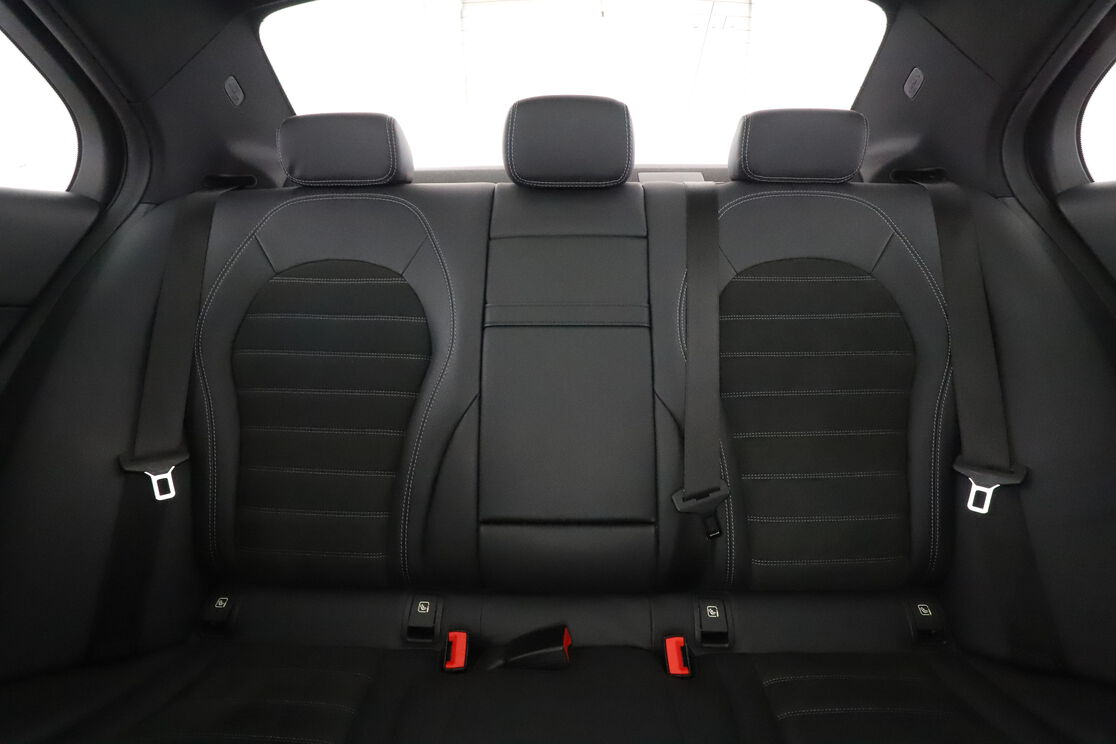 Mercedes-Benz Classe C 220 d AMG Line 9G-Tronic — photo 14