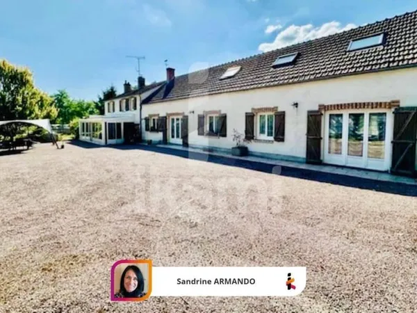 Maison 10 pièces 304 m²