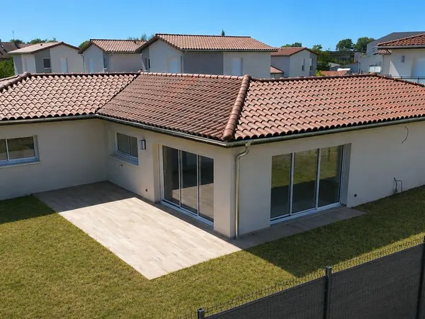 Villa de plain-pied T5 - 132 m² - Double garage - Classe énergie A