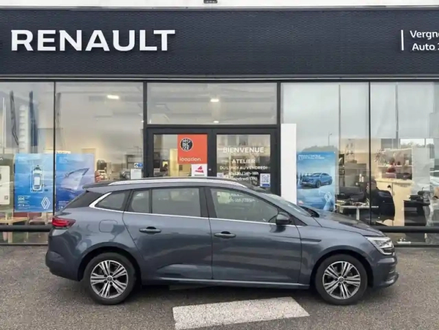 Renault Megane iv evolution blue dci 115 — photo 15