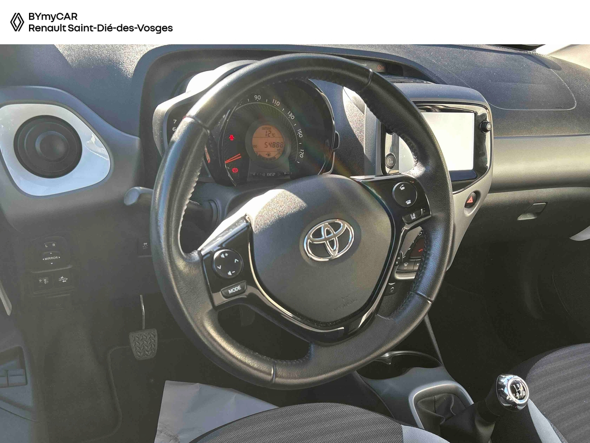 Toyota Aygo 1.0 VVT-i x-shift — photo 10