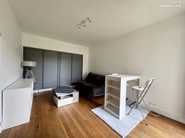 Studio 1 pièce 26 m²