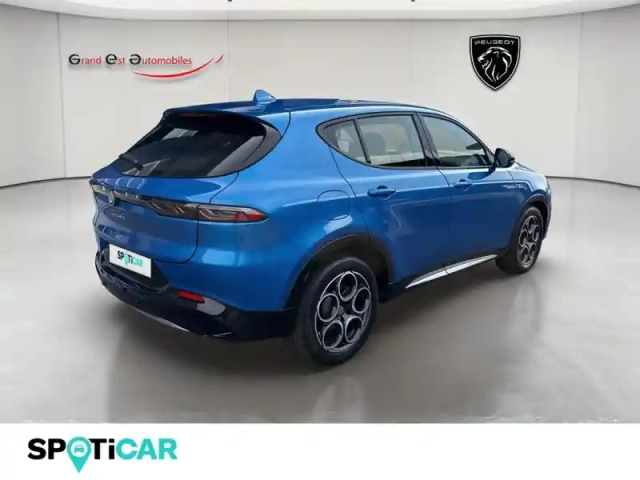 Alfa Romeo Tonale 1.5 hybrid 160ch ti tct — photo 6