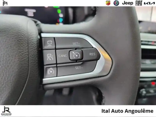 Jeep Compass 1.3 turbo t4 190ch phev 4xe night eagle at6 eawd — photo 15