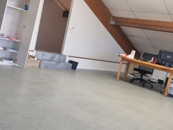 Bureaux 80 m2